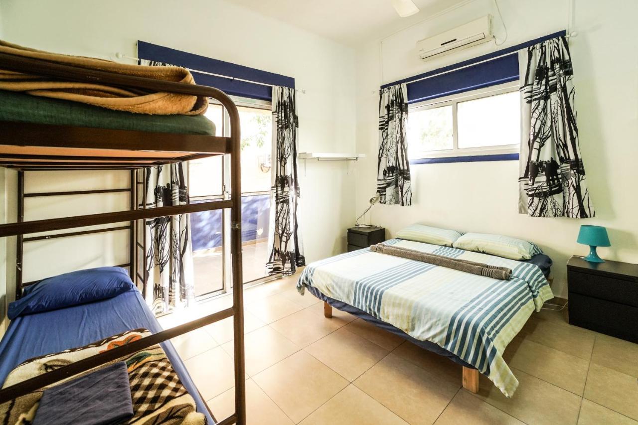 Hayarkon Hostel Tel Aviv Exteriör bild