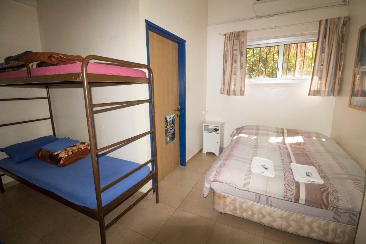 Hayarkon Hostel Tel Aviv Exteriör bild