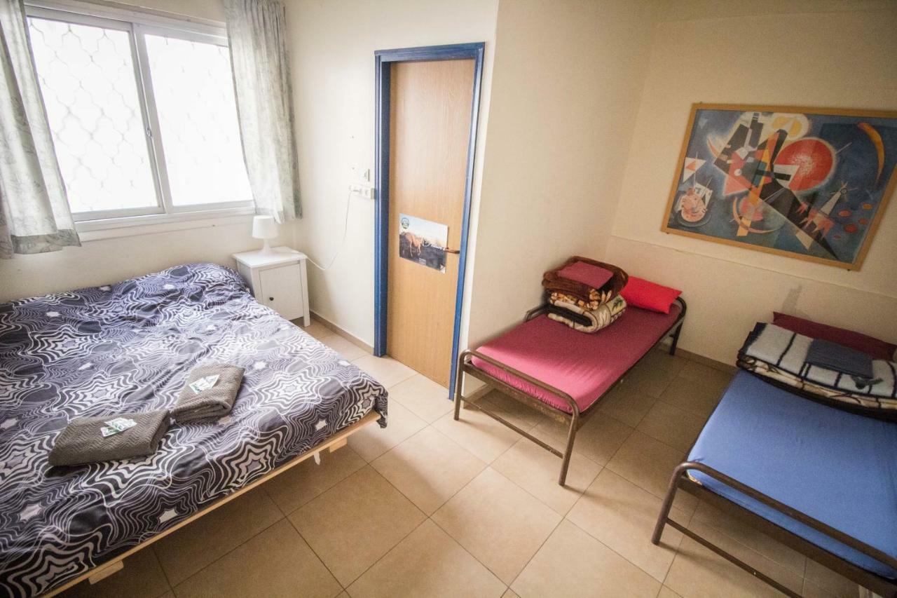 Hayarkon Hostel Tel Aviv Exteriör bild