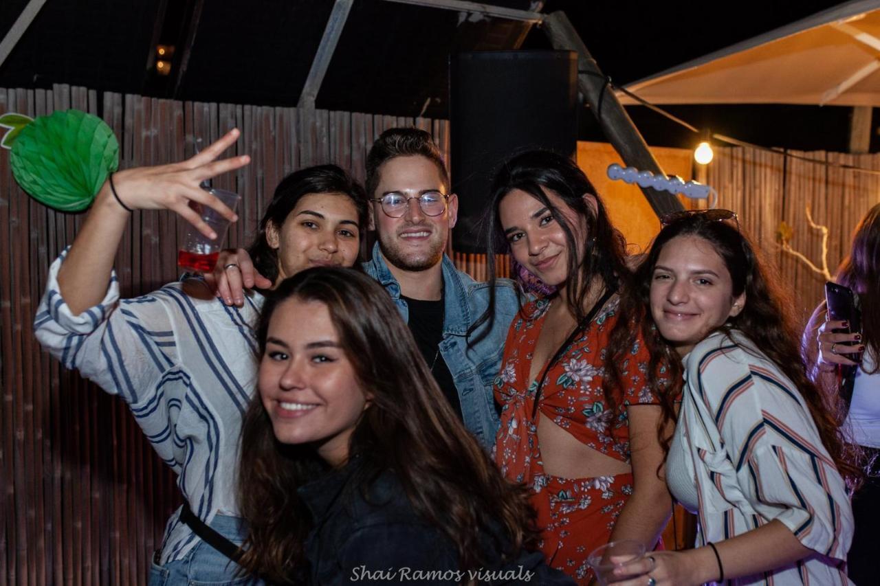 Hayarkon Hostel Tel Aviv Exteriör bild