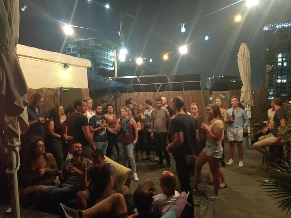 Hayarkon Hostel Tel Aviv Exteriör bild